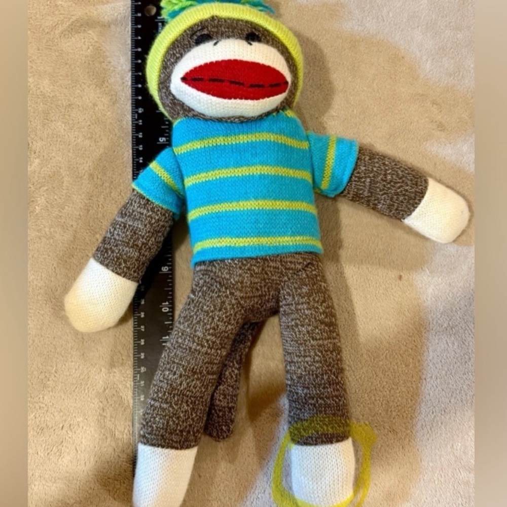 4 STUFFIES Madeline, Jabber Beanie‎ Baby, Olive  Oyl and Unusual Sock Monkey - Picture 3 of 7